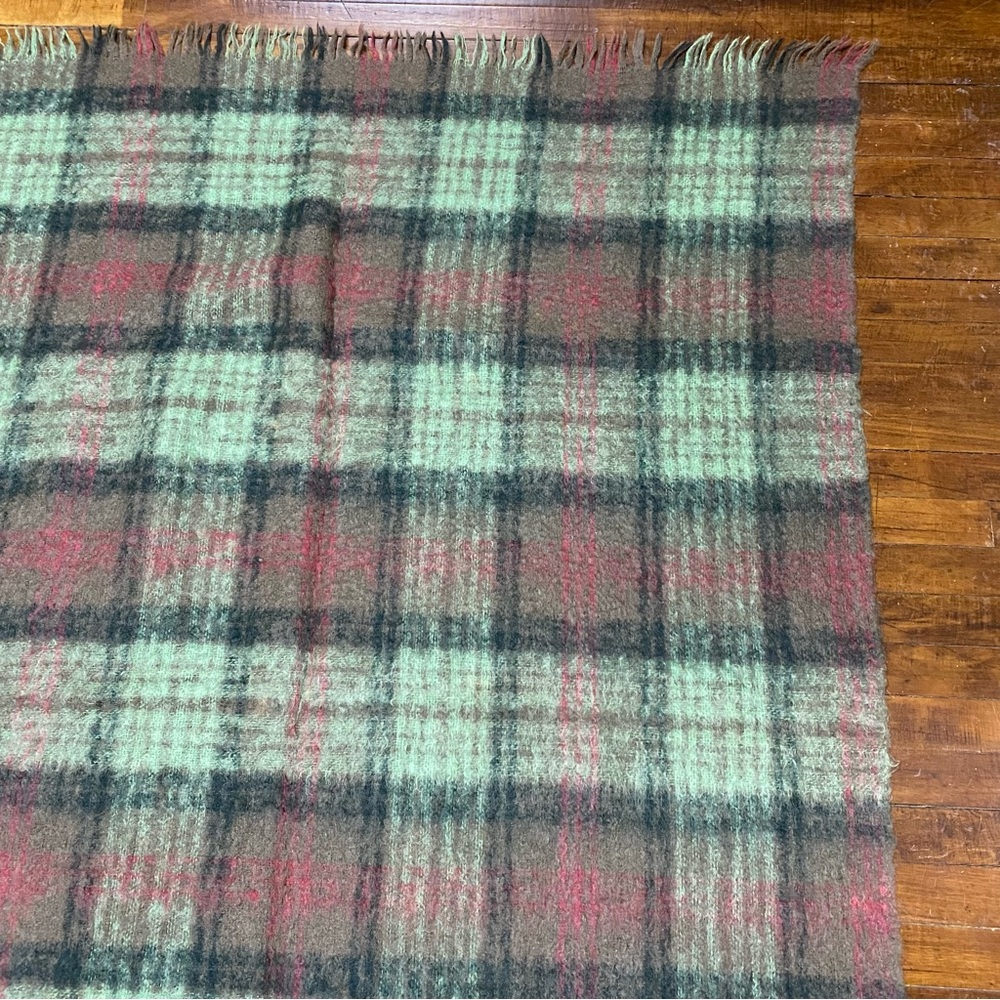 Vintage Glentana Plaid Fringe Throw Blanket 49” X 70” Mohair/Wool Scotland - Picture 4 of 8